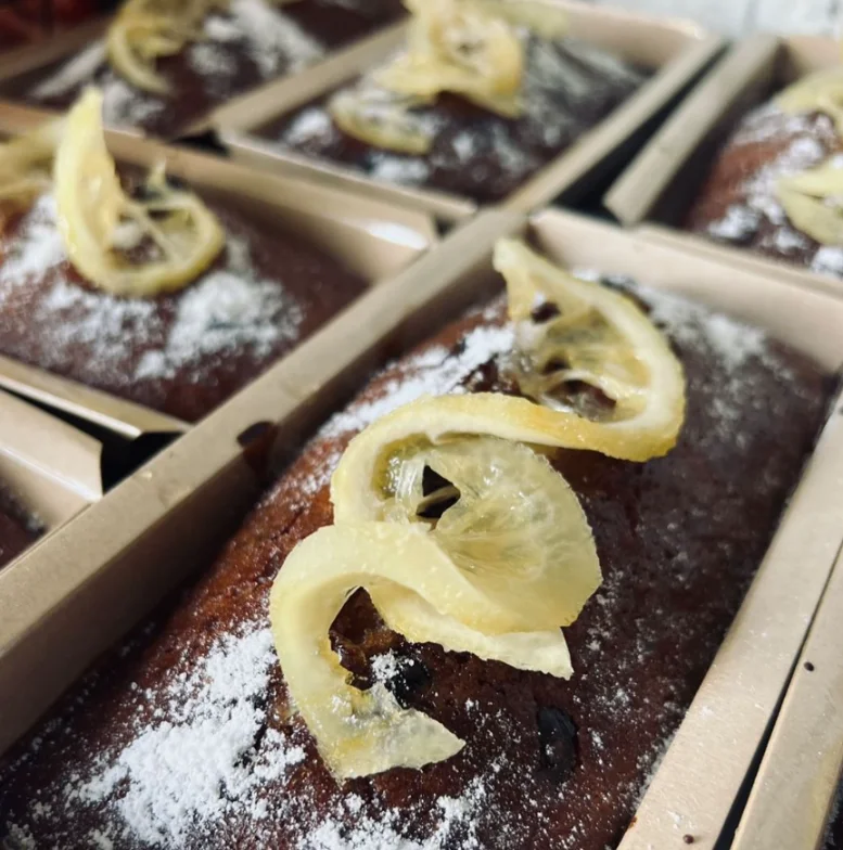 Морковный кекс с клюквой и цитрусовой пропиткой, 400–450 г